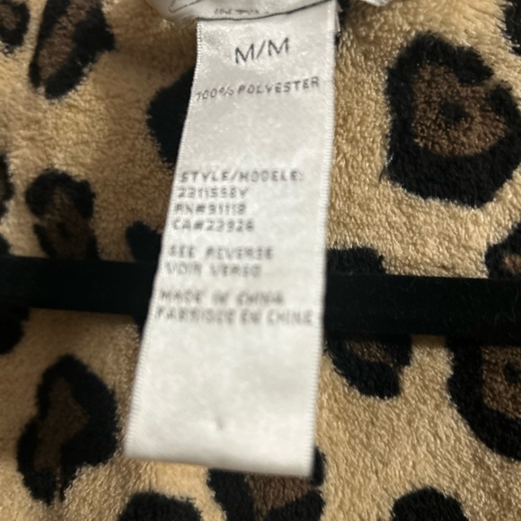 Jasmine Rose Animal Print Robe - Picture 3 of 4